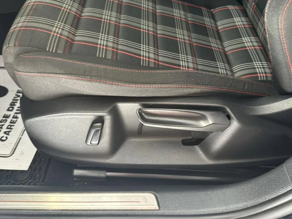 2017 Volkswagen GTI Mk7 - Image 8 of 20