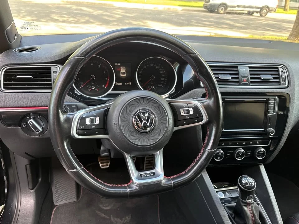 2017 Volkswagen GTI Mk7 - Image 9 of 15