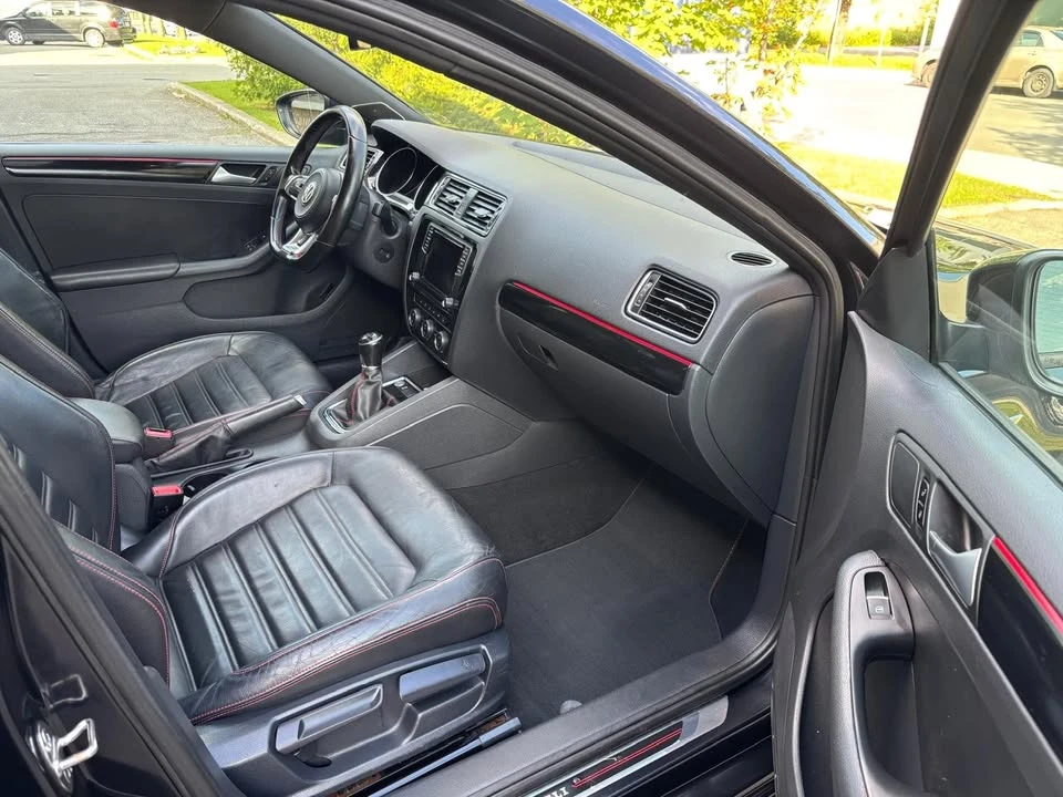 2017 Volkswagen GTI Mk7 - Image 11 of 15
