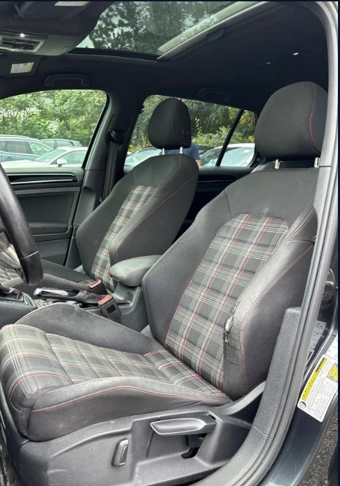 2017 Volkswagen GTI Mk7 - Image 6 of 8