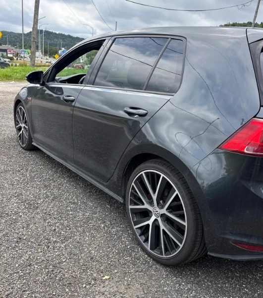 2017 Volkswagen GTI Mk7 - Image 2 of 8