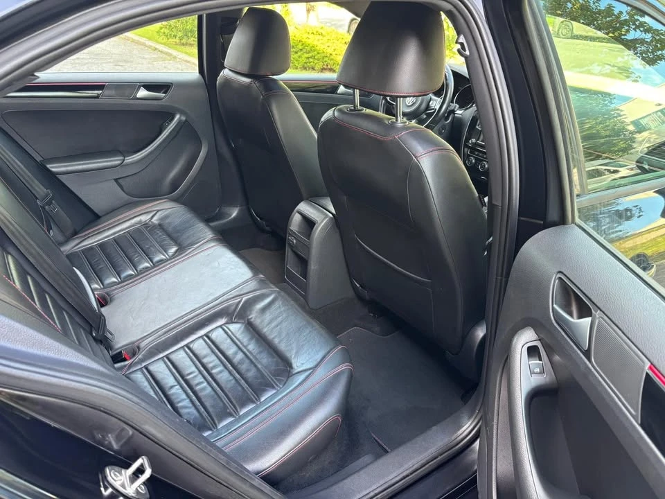 2017 Volkswagen GTI Mk7 - Image 13 of 15