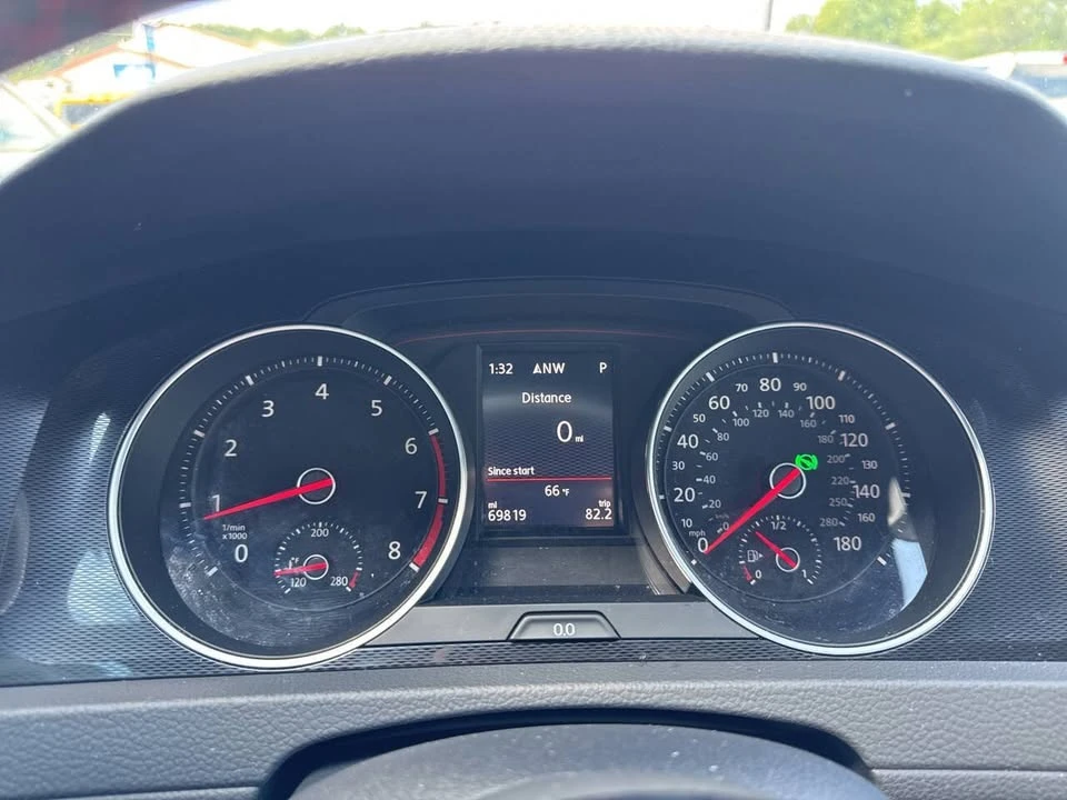 2017 Volkswagen GTI Mk7 - Image 13 of 14