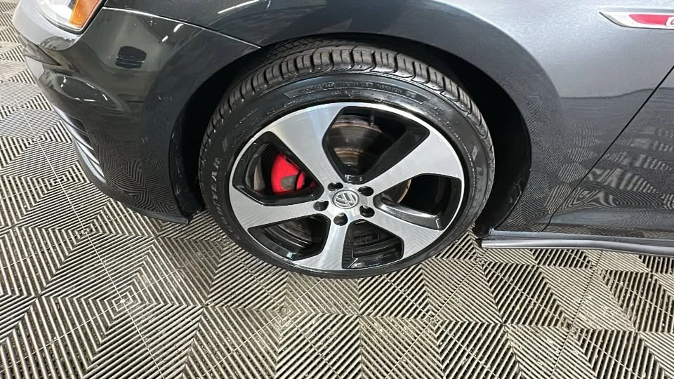 2017 Volkswagen GTI Mk7 - Image 9 of 20