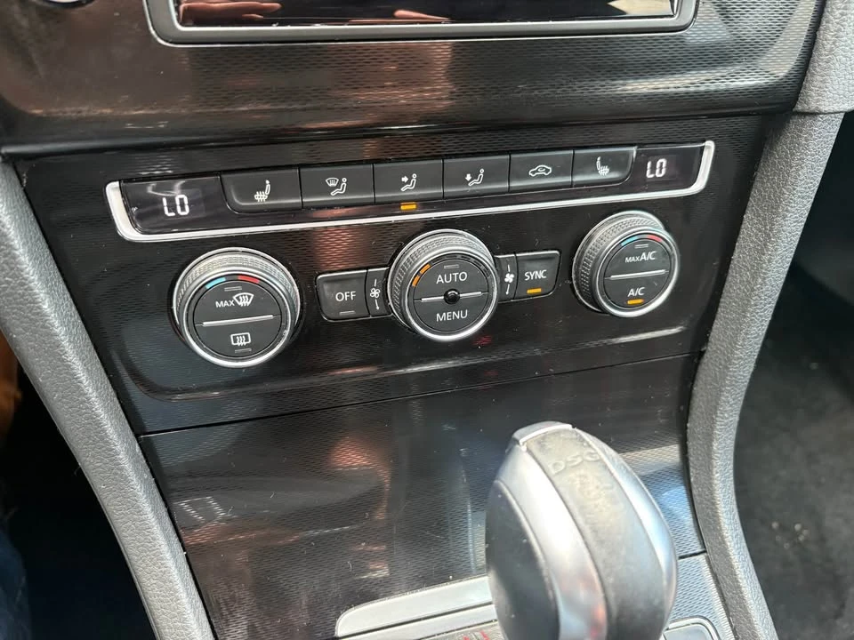 2017 Volkswagen GTI Mk7 - Image 13 of 15