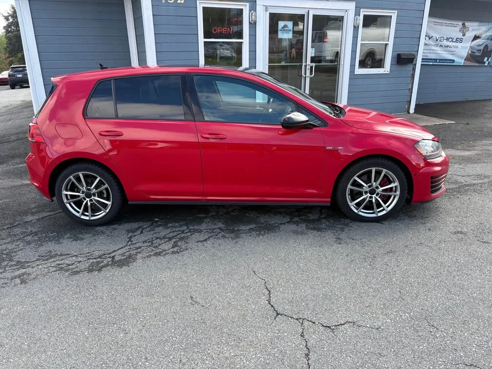 2017 Volkswagen GTI Mk7 - Image 2 of 15