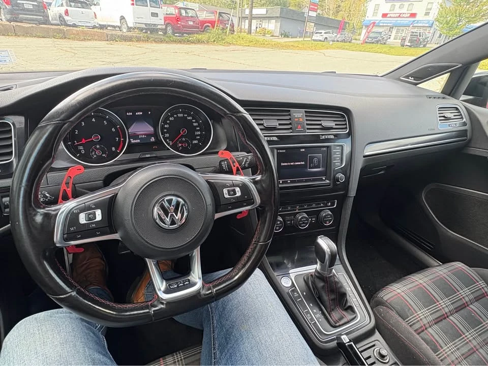2017 Volkswagen GTI Mk7 - Image 8 of 15