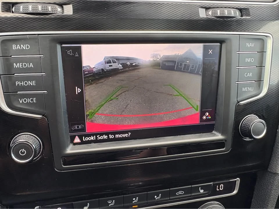 2017 Volkswagen GTI Mk7 - Image 12 of 15