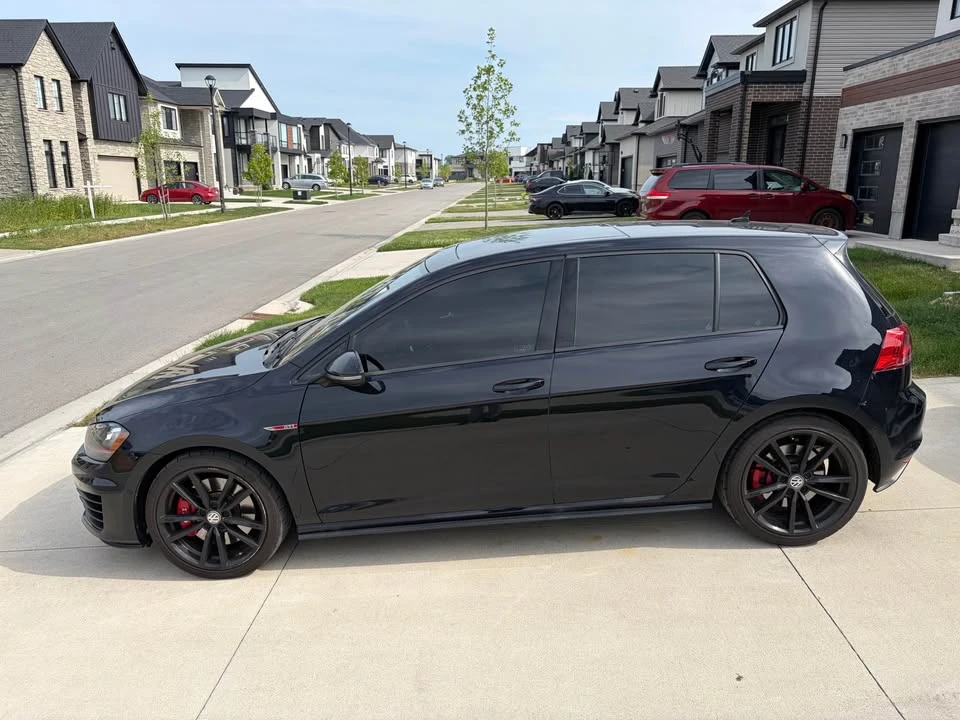 2017 Volkswagen GTI Mk7 - Image 2 of 2