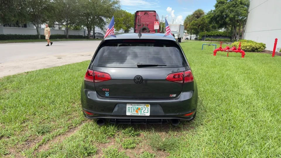 2017 Volkswagen GTI Mk7 - Image 5 of 13
