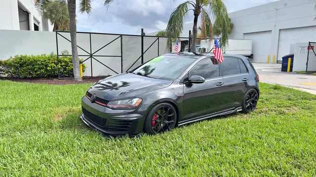 2017 Volkswagen Golf GTI