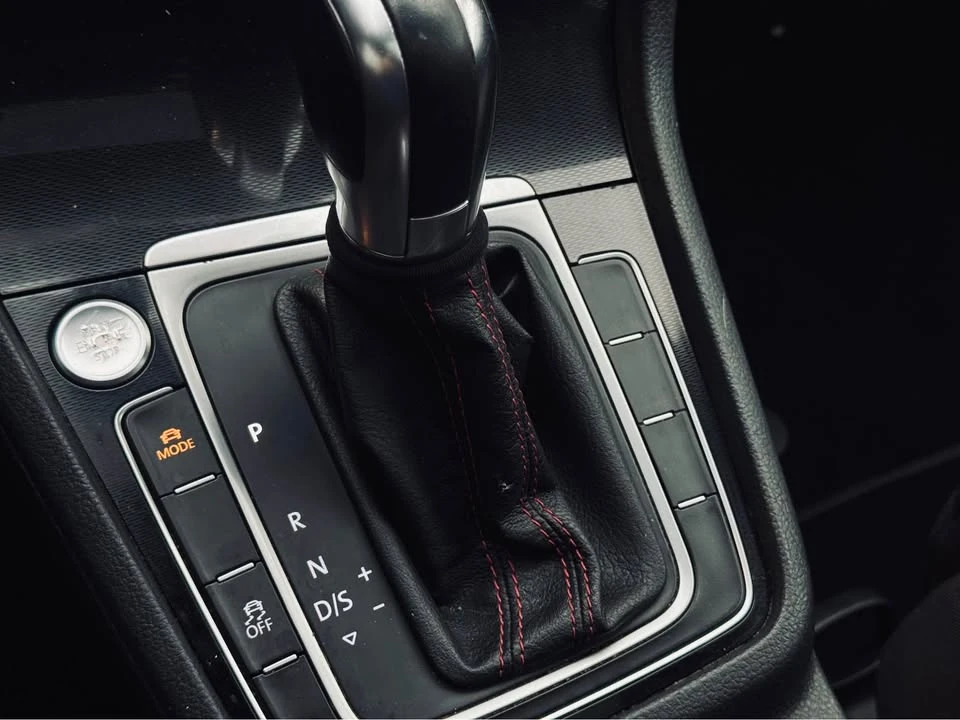 2017 Volkswagen GTI Mk7 - Image 14 of 20
