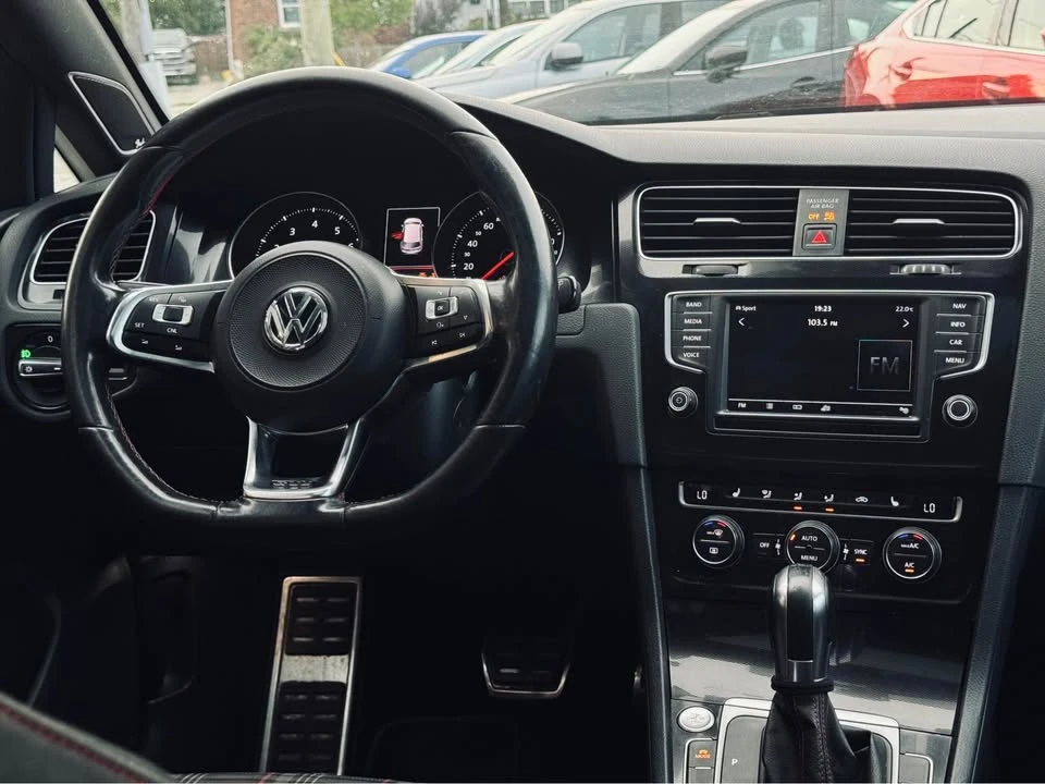 2017 Volkswagen GTI Mk7 - Image 10 of 20