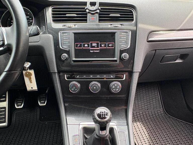 2017 Volkswagen GTI Mk7 - Image 3 of 4