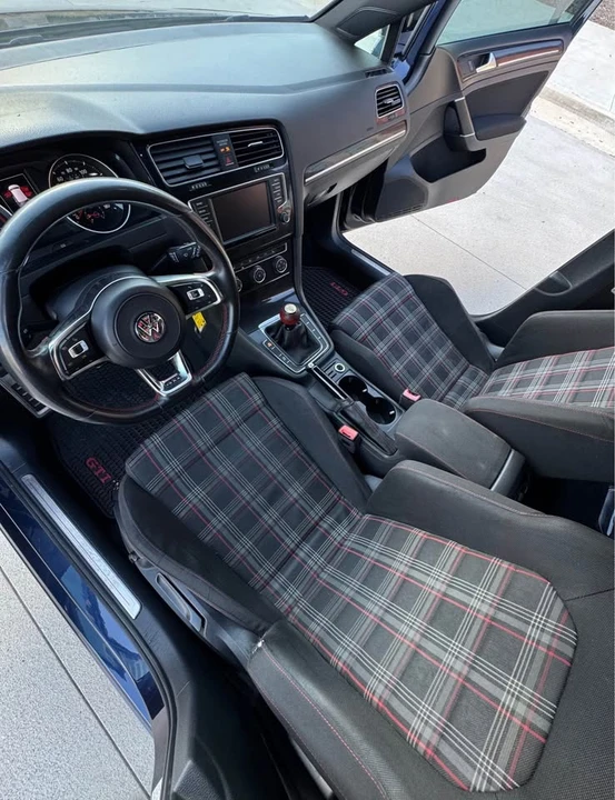 2017 Volkswagen GTI Mk7 - Image 5 of 10