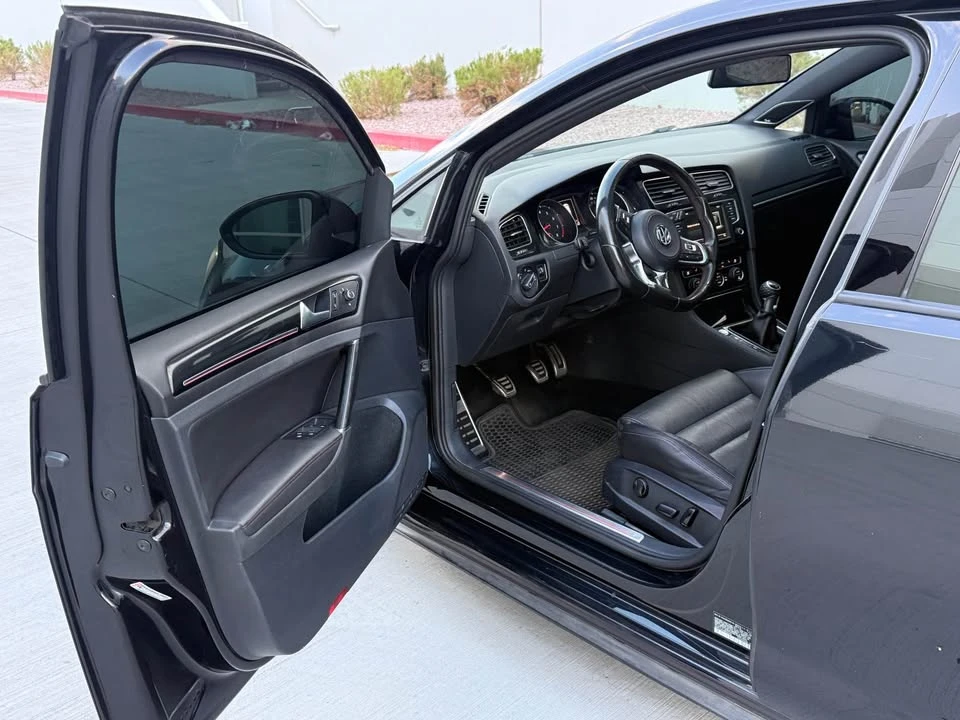 2017 Volkswagen GTI Mk7 - Image 7 of 12