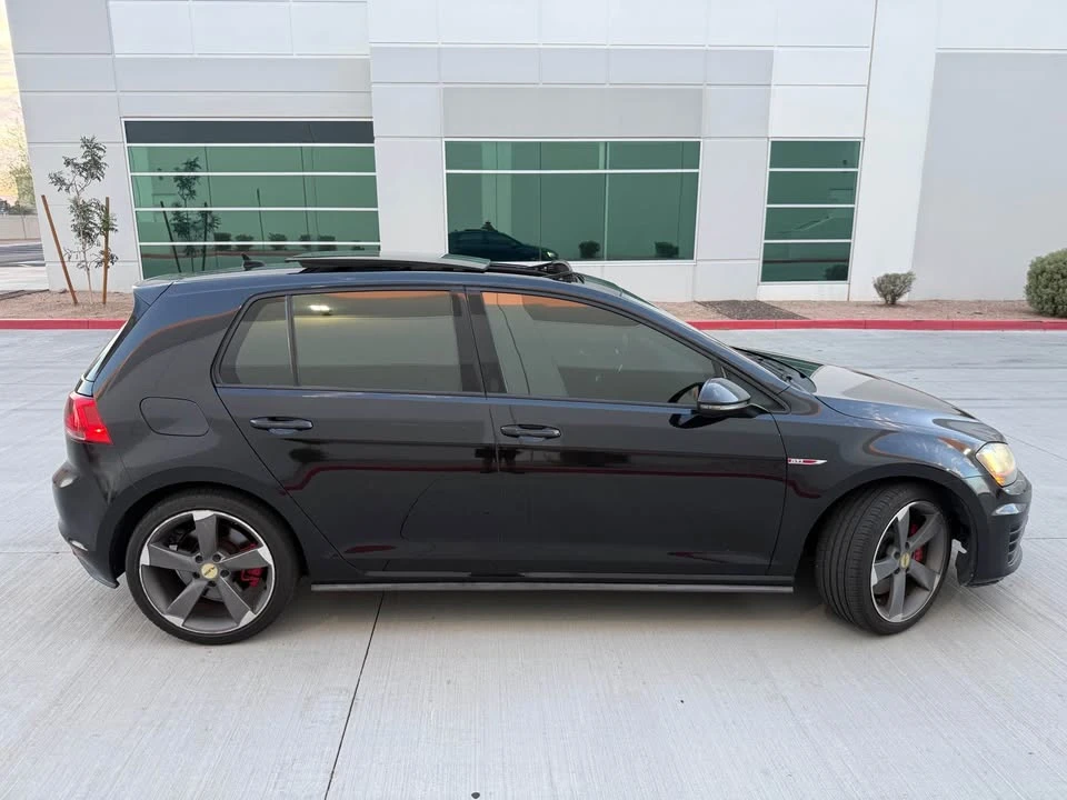 2017 Volkswagen GTI Mk7 - Image 6 of 12