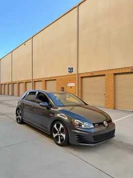 2017 Volkswagen Golf GTI S Hatchback Sedan 4D