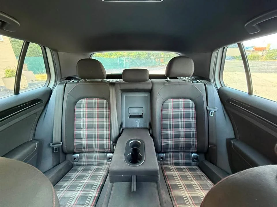 2017 Volkswagen GTI Mk7 - Image 17 of 20