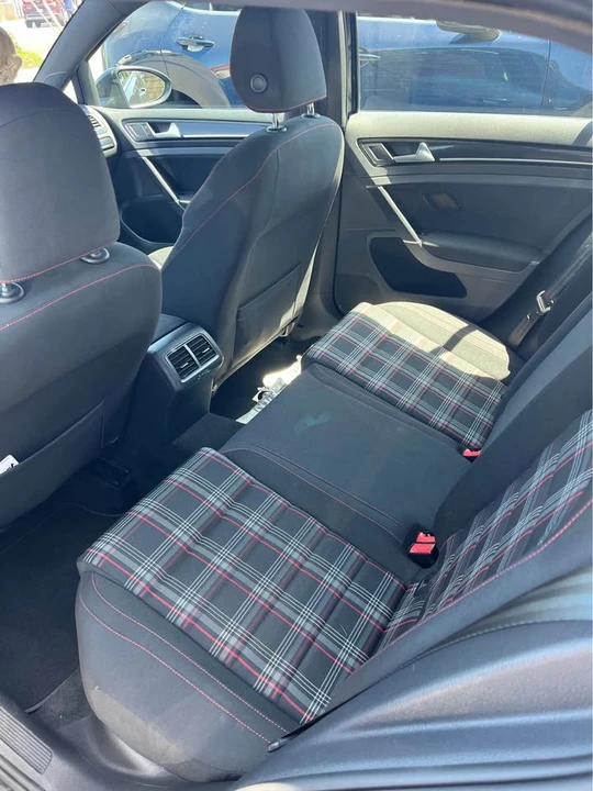2017 Volkswagen GTI Mk7 - Image 6 of 6