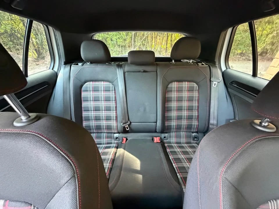 2017 Volkswagen GTI Mk7 - Image 16 of 20