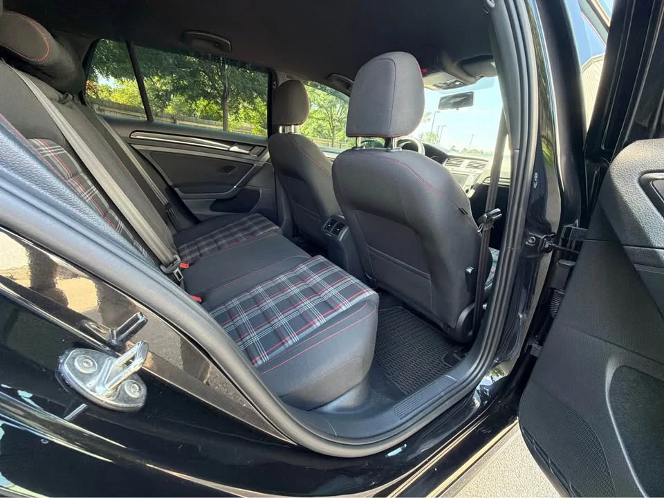 2017 Volkswagen GTI Mk7 - Image 12 of 20