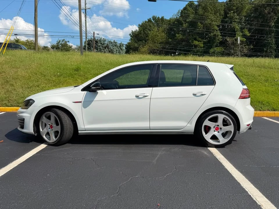 2017 Volkswagen GTI Mk7 - Image 4 of 20