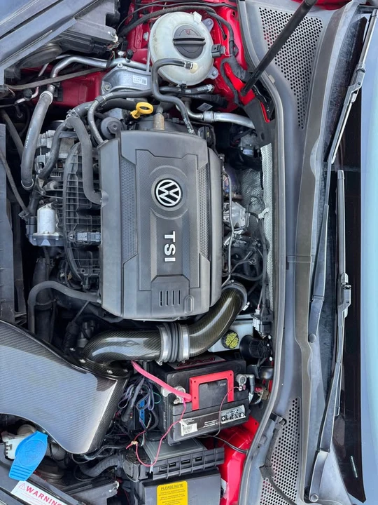 2017 Volkswagen GTI Mk7 - Image 17 of 18