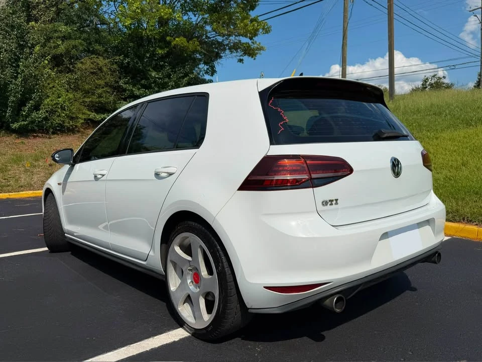 2017 Volkswagen GTI Mk7 - Image 6 of 20