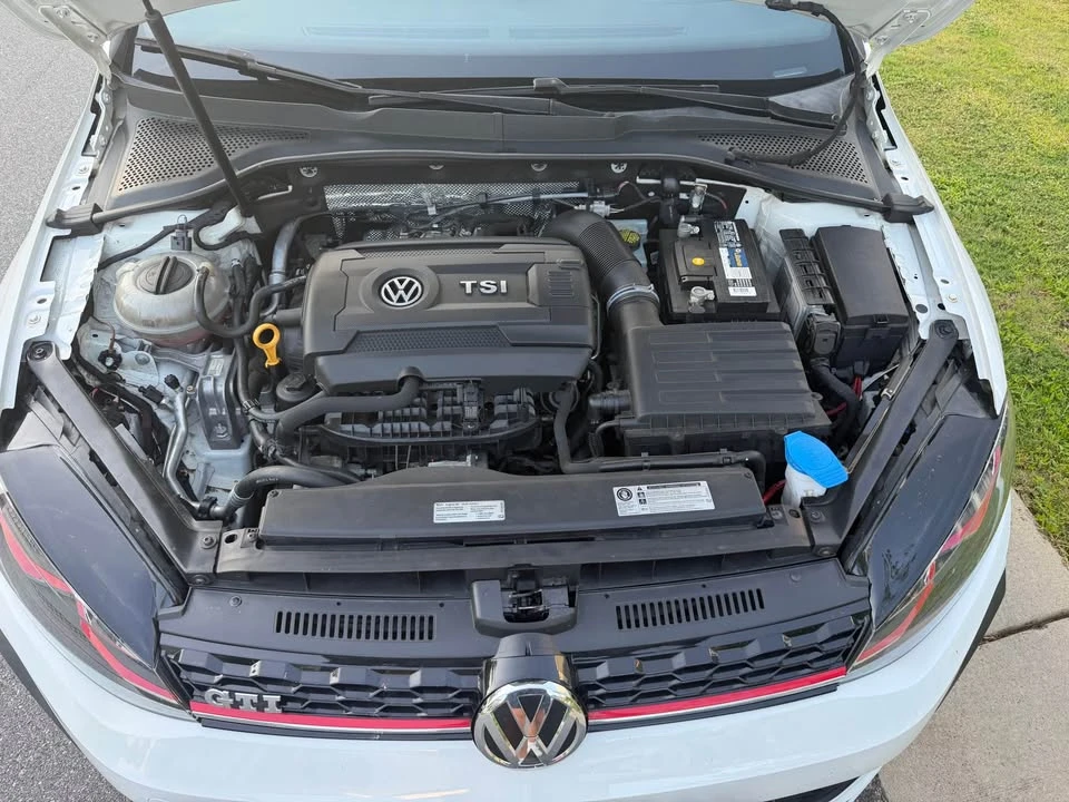 2017 Volkswagen GTI Mk7 - Image 8 of 8