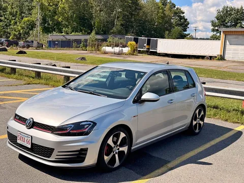 2017 Volkswagen Golf GTI S Hatchback 4D