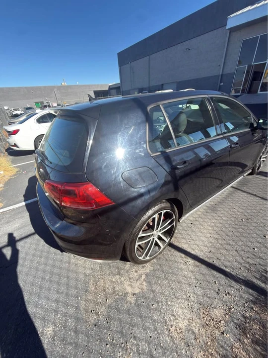 2017 Volkswagen GTI Mk7 - Image 3 of 8