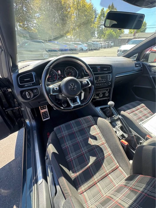 2017 Volkswagen GTI Mk7 - Image 7 of 13