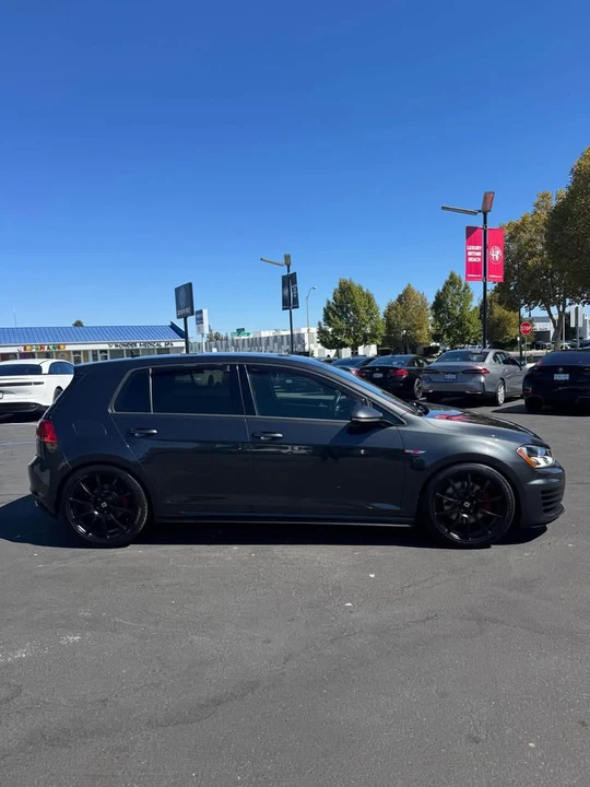 2017 Volkswagen GTI Mk7 - Image 3 of 13