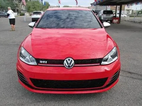 2017 Volkswagen Golf GTI S Hatchback 4D