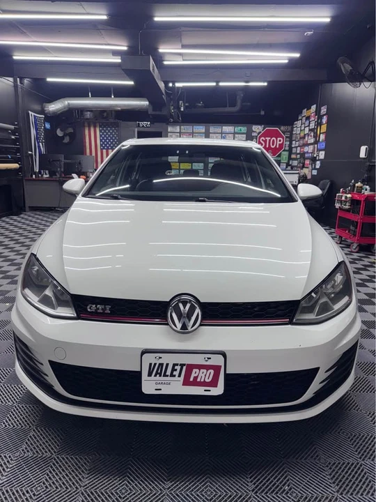 2017 Volkswagen GTI Mk7 - Image 2 of 20