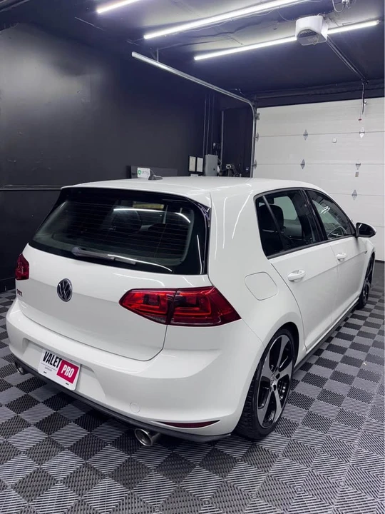 2017 Volkswagen GTI Mk7 - Image 13 of 20