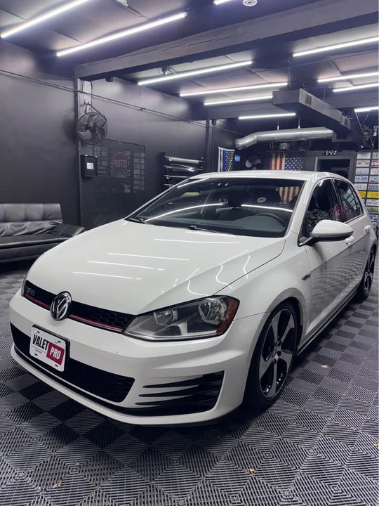 2017 Volkswagen GTI Mk7 - Image 3 of 20