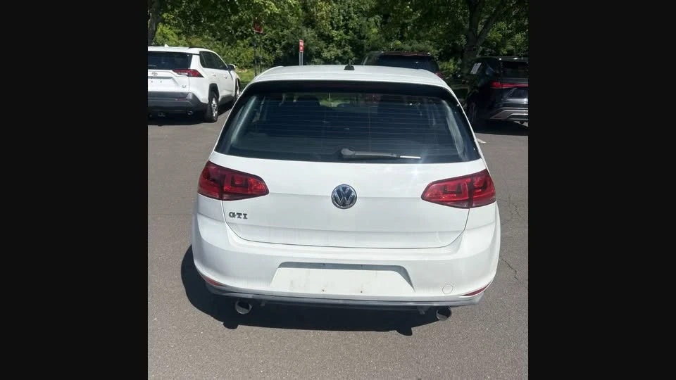 2017 Volkswagen GTI Mk7 - Image 5 of 16