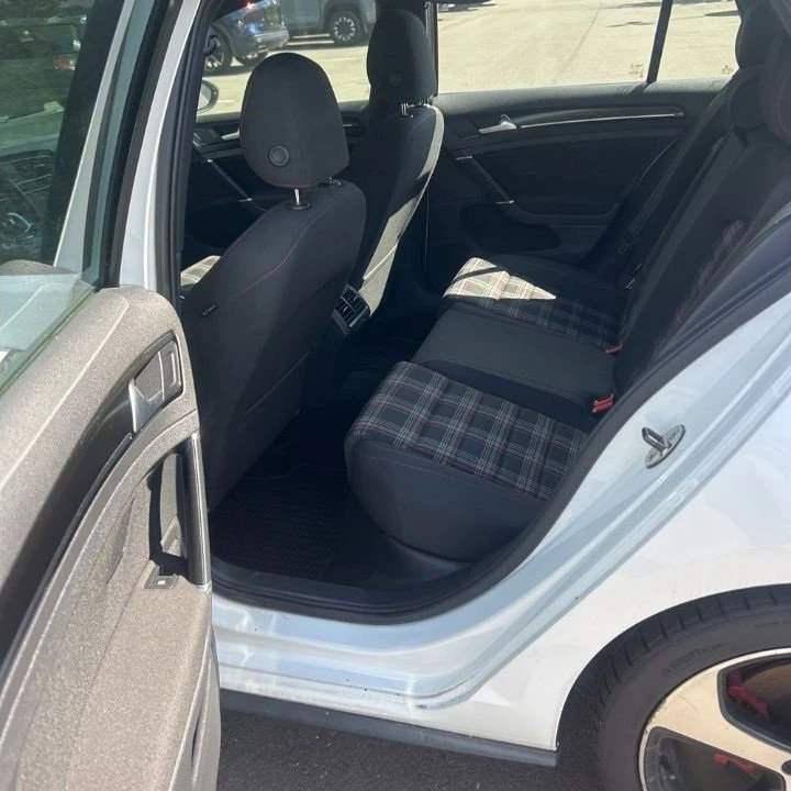 2017 Volkswagen GTI Mk7 - Image 12 of 20