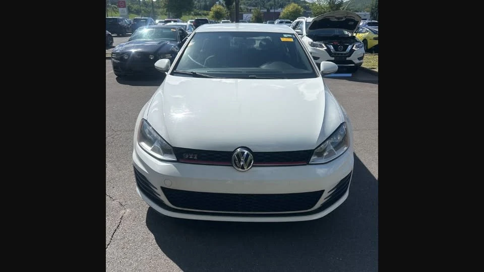 2017 Volkswagen GTI Mk7 - Image 8 of 16