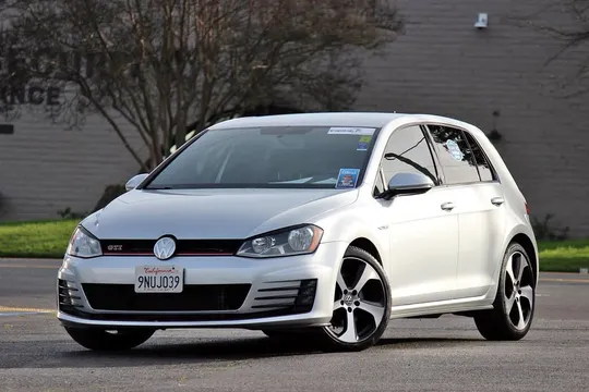 2017 Volkswagen Golf GTI S
