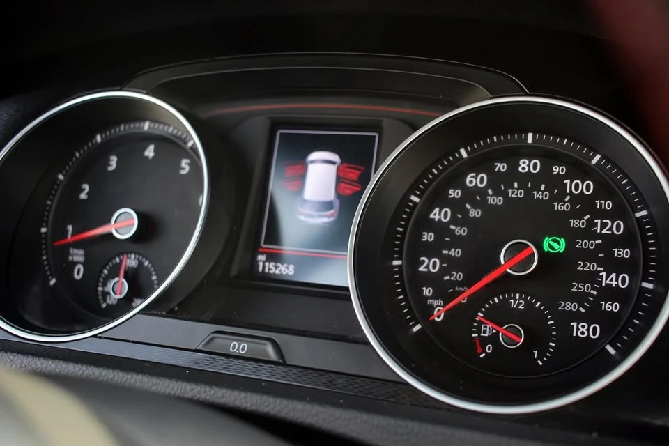 2017 Volkswagen GTI Mk7 - Image 12 of 20