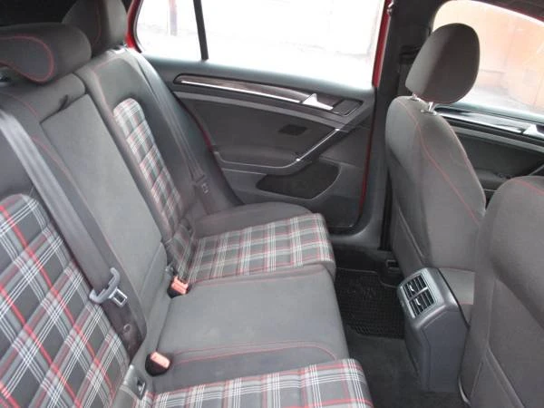 2017 Volkswagen GTI Mk7 - Image 8 of 15