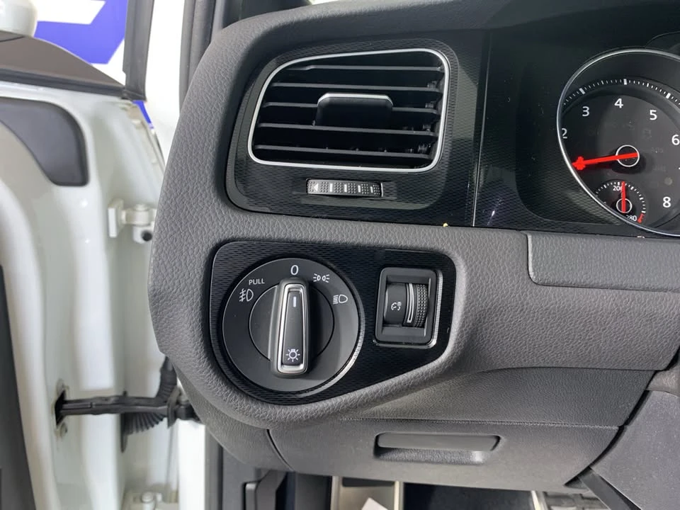 2017 Volkswagen GTI Mk7 - Image 16 of 20