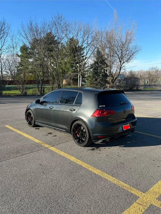 2017 Volkswagen GTI Mk7 - Image 7 of 16