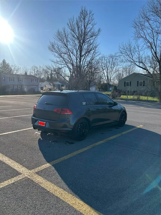 2017 Volkswagen GTI Mk7 - Image 5 of 16