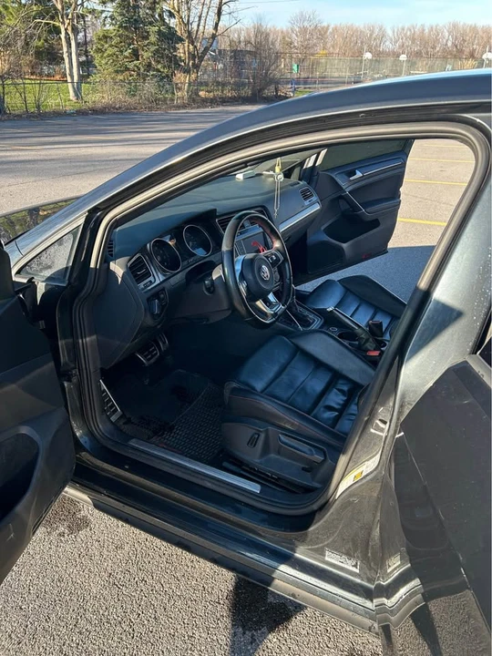 2017 Volkswagen GTI Mk7 - Image 12 of 16