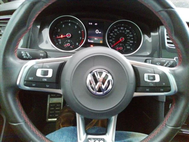 2017 Volkswagen GTI Mk7 - Image 4 of 8