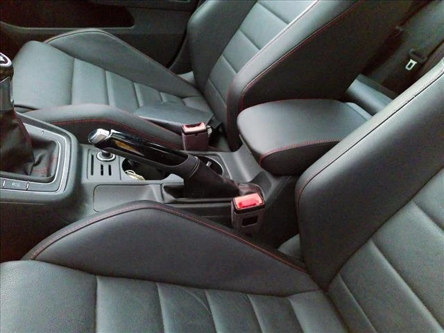 2017 Volkswagen GTI Mk7 - Image 7 of 8